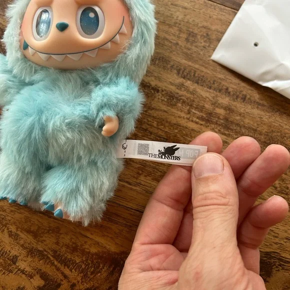 Blue Labubu - Big Into Energy (Hope)
100% Authentic - Picture 9 of 15